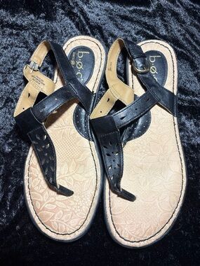 b.o.c. Born Concept Sandal Black Cut-Out Strappy Slingback Flat 8M EUC